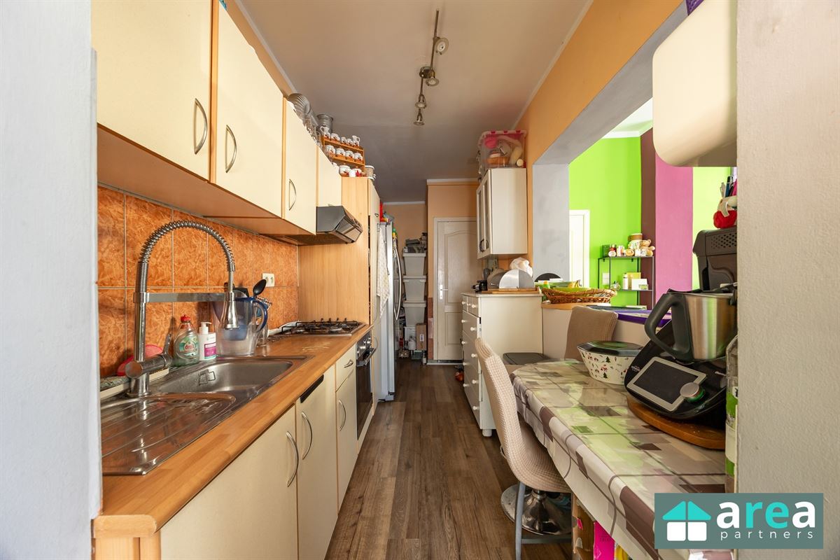 Op te frissen woning met 4 slpk op toplocatie!