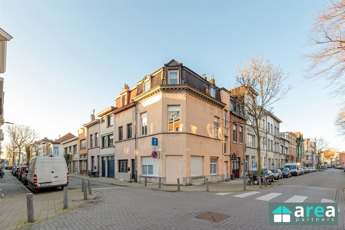 Op te frissen woning met 4 slpk op toplocatie!