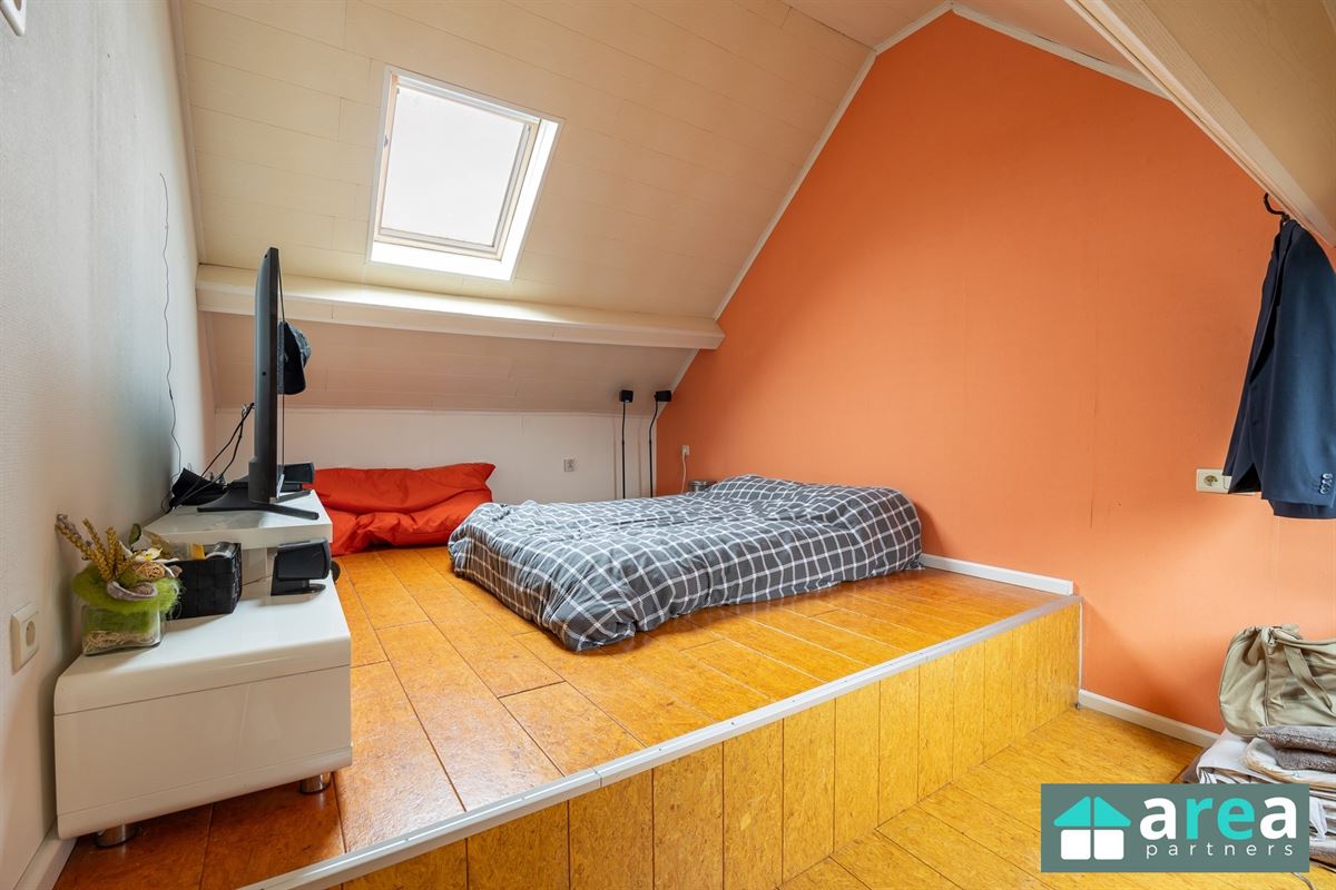 Charmante woning met 4 slpk., garage én tuin!