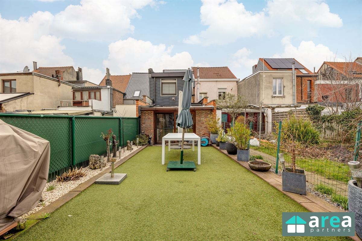 Charmante woning met 4 slpk., garage én tuin!