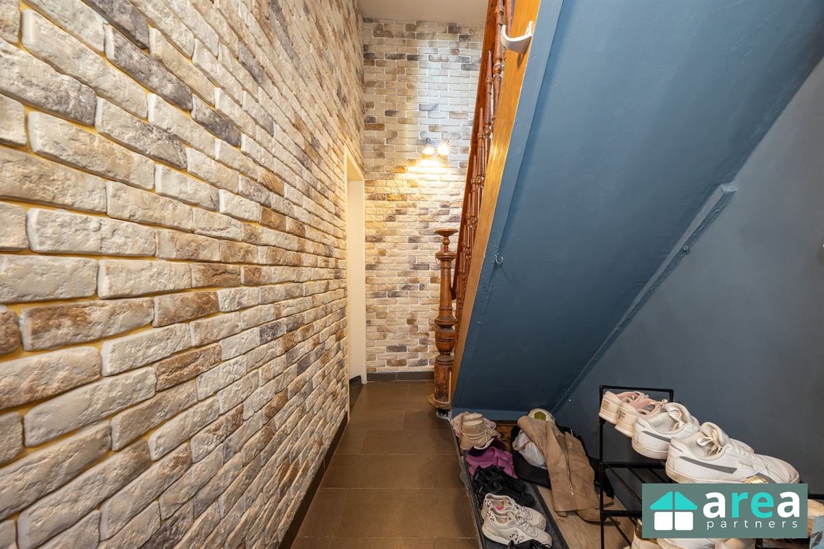 Op te frissen woning met 4 slpk op toplocatie!