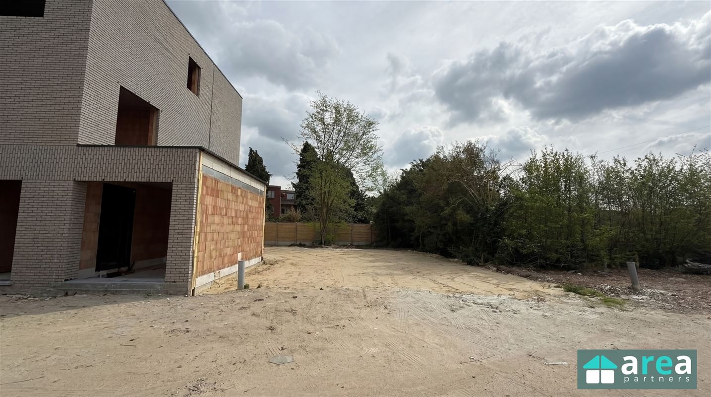Bouwgrond voor HOB in het gegeerde Deurne-Zuid!