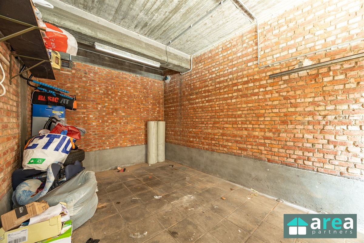 Instapklaar appartement met garage en staanplaats!