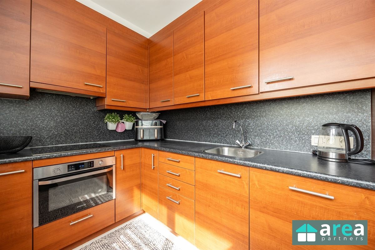 Instapklaar appartement met garage en staanplaats!