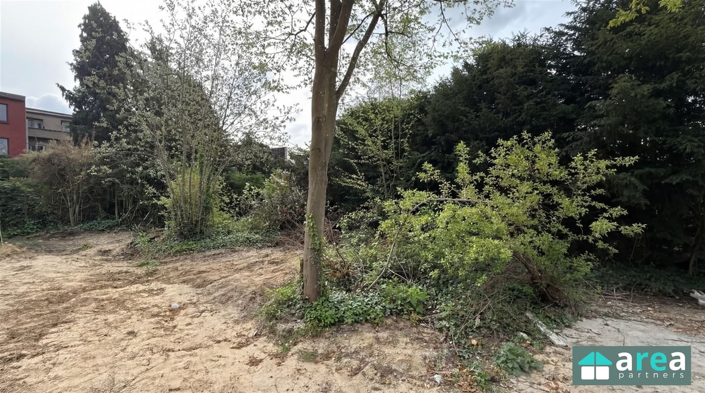 Bouwgrond voor HOB in het gegeerde Deurne-Zuid!