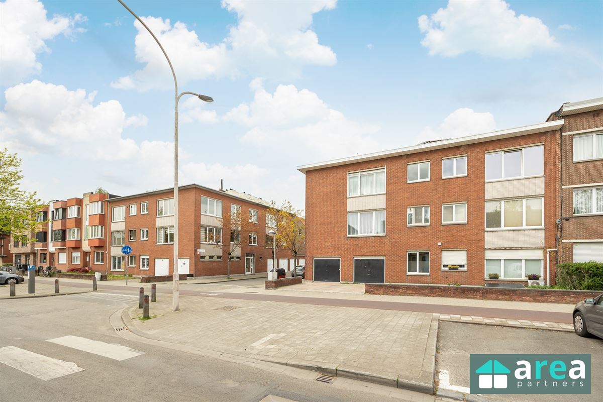 Instapklaar appartement met garage en staanplaats!
