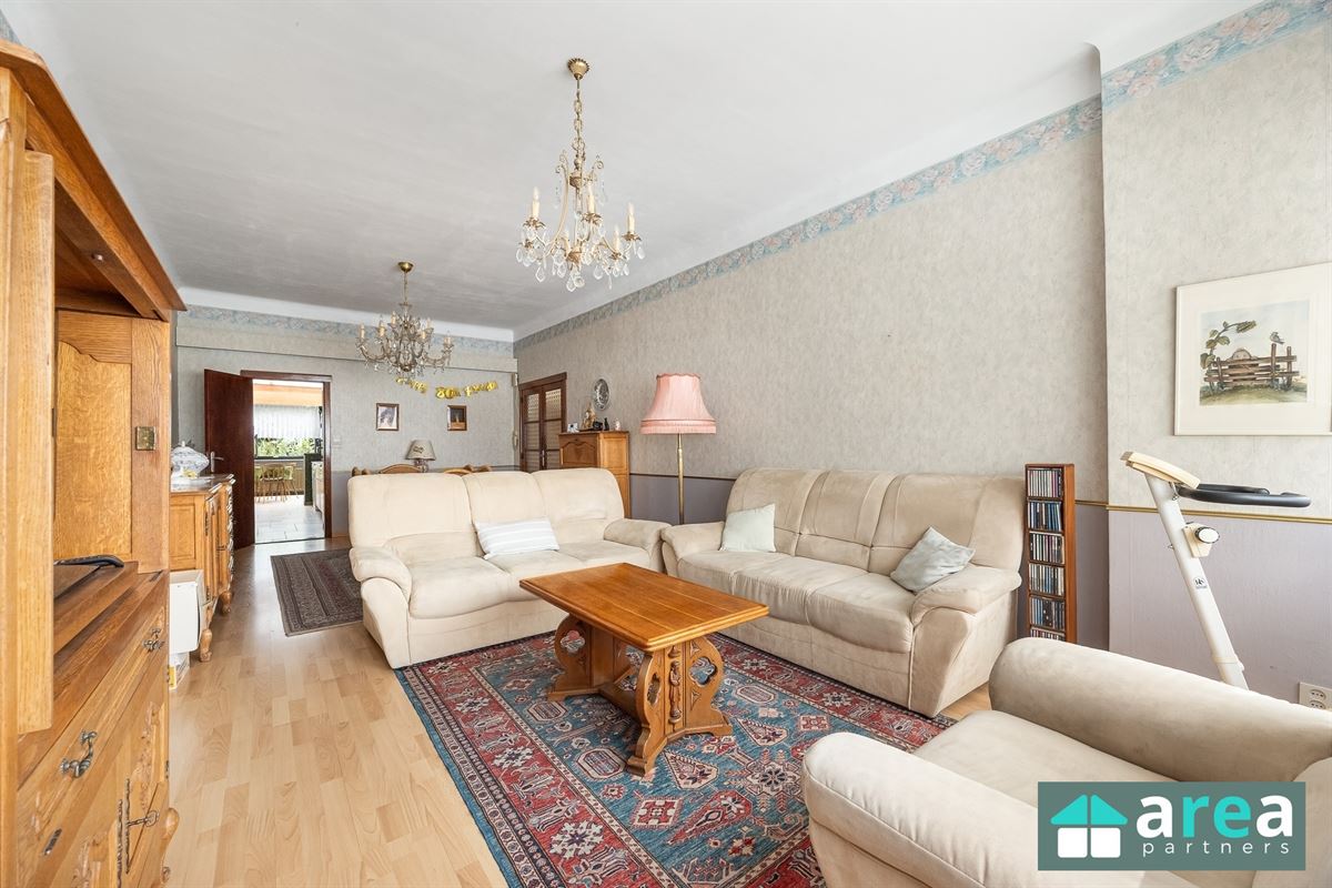 IN OPTIE! - Opbrengsteigendom bestaande uit 2 appartementen met tuin in topbuurt!