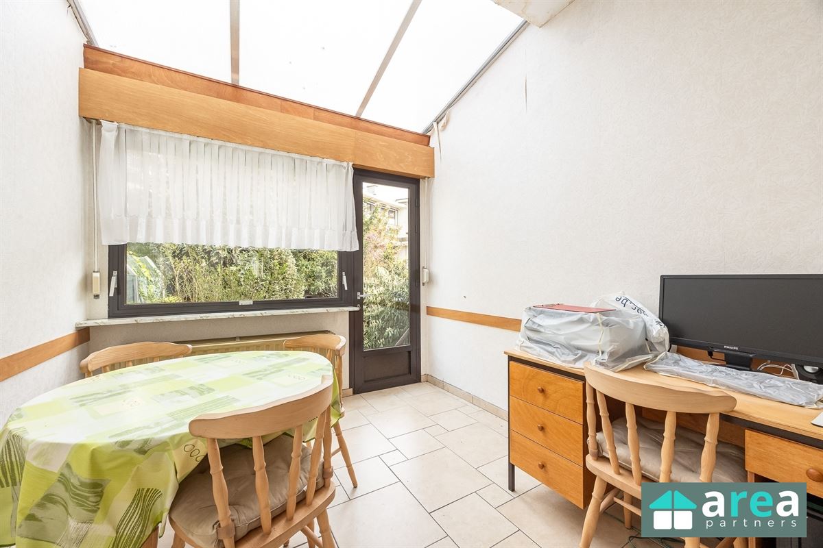 IN OPTIE! - Opbrengsteigendom bestaande uit 2 appartementen met tuin in topbuurt!