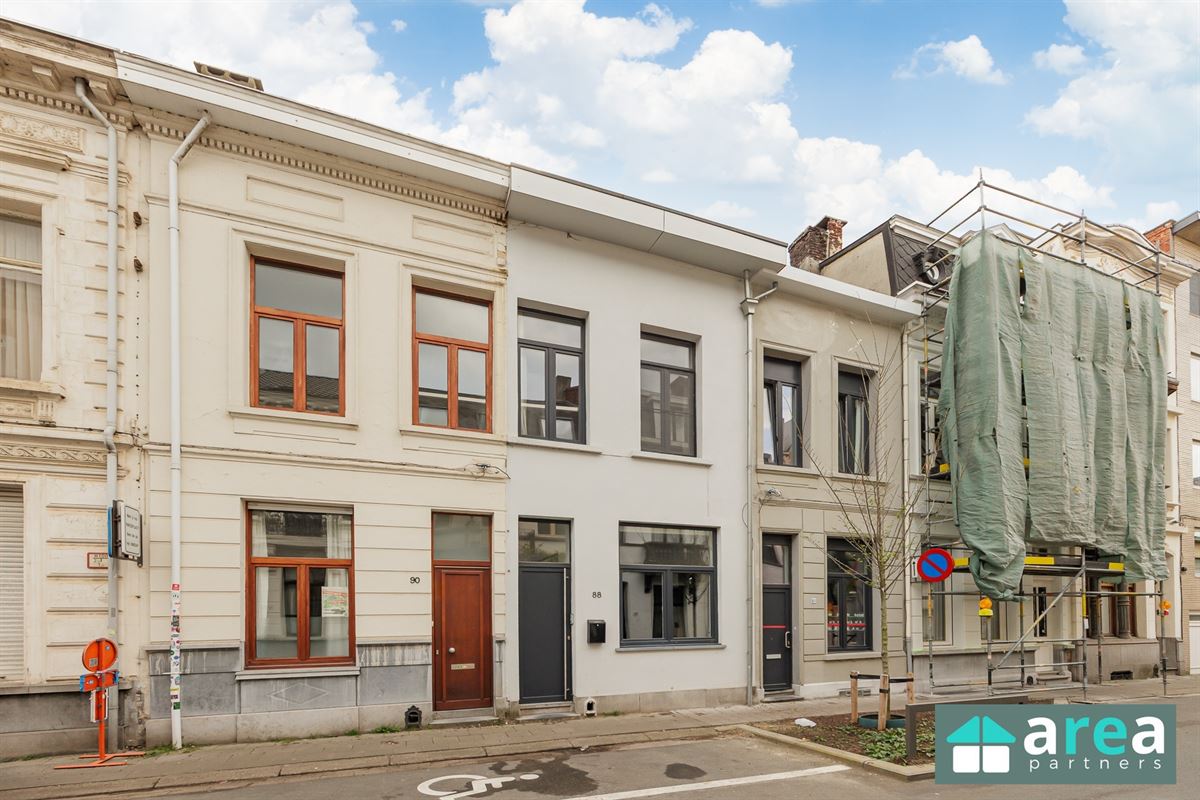 IN OPTIE! - Charmante & energiezuinige woning met stadskoer in Boho!