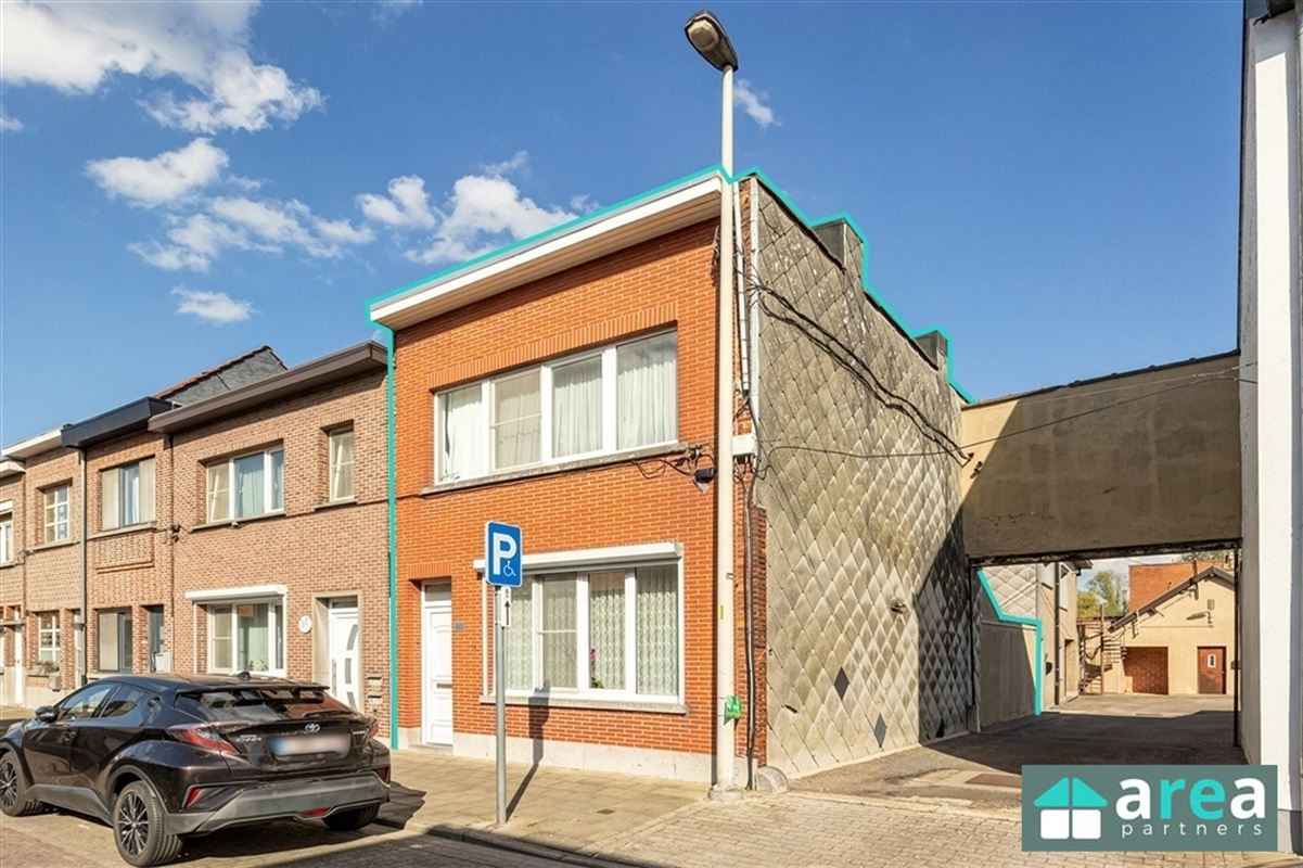 Charmante eengezinswoning met 2 à 3 slpk. én stadskoer!