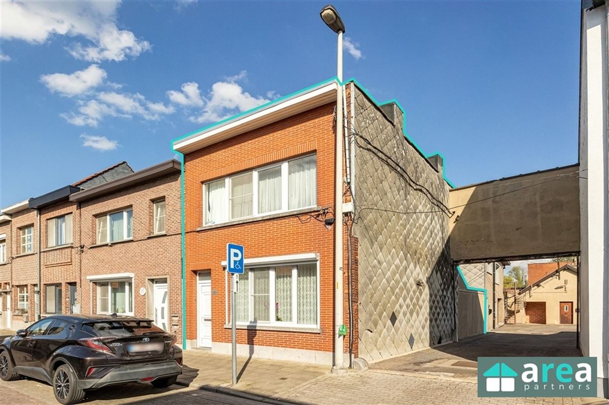 Charmante eengezinswoning met 2 à 3 slpk. én stadskoer!