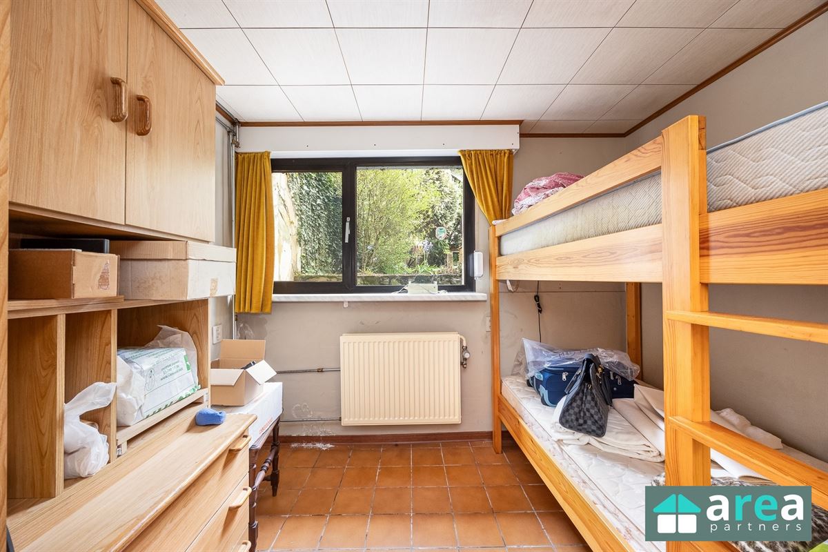 IN OPTIE! - Ruime woning met garage en tuin in topbuurt!