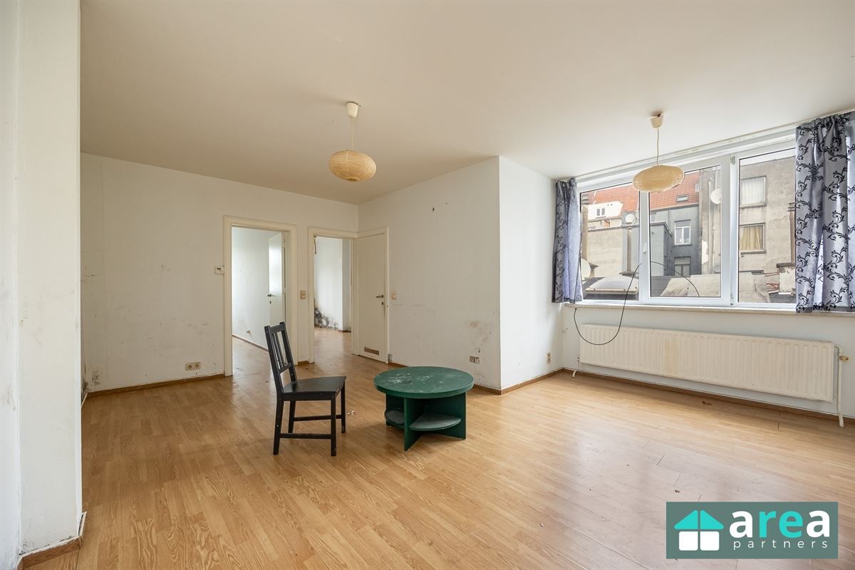 Ruime opbrengsteigendom bestaande uit 5units op centrale locatie!
