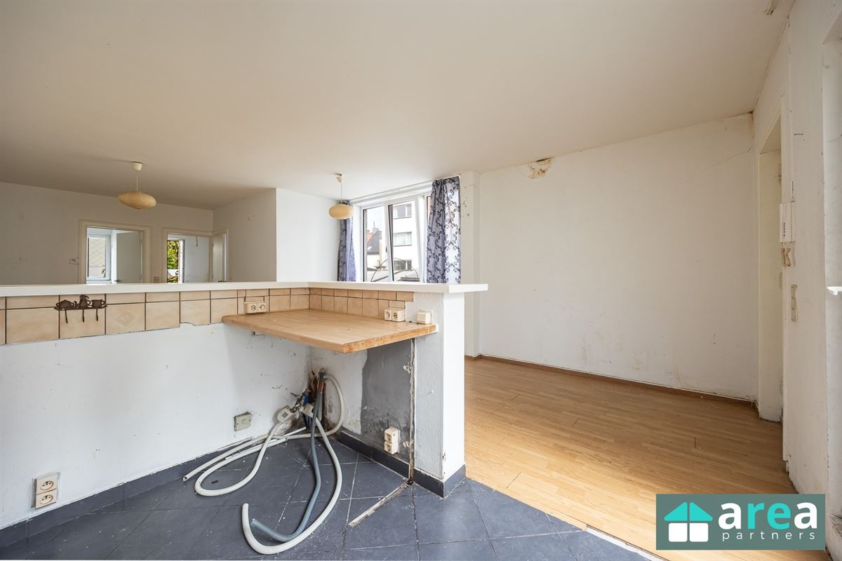 Ruime opbrengsteigendom bestaande uit 5units op centrale locatie!