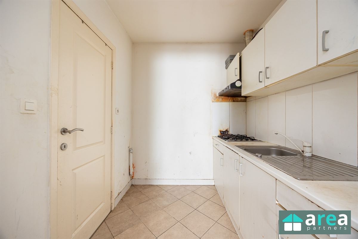 Ruime opbrengsteigendom bestaande uit 5units op centrale locatie!