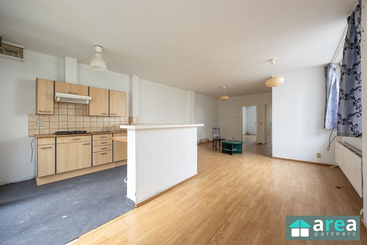Ruime opbrengsteigendom bestaande uit 5units op centrale locatie!