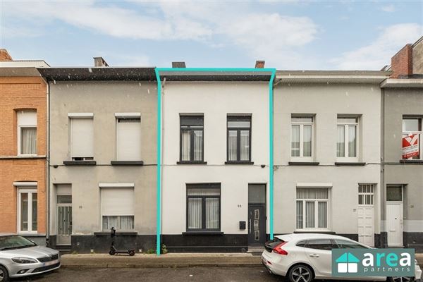 Energiezuinige en instapklare woning met 3 slpk en koer!