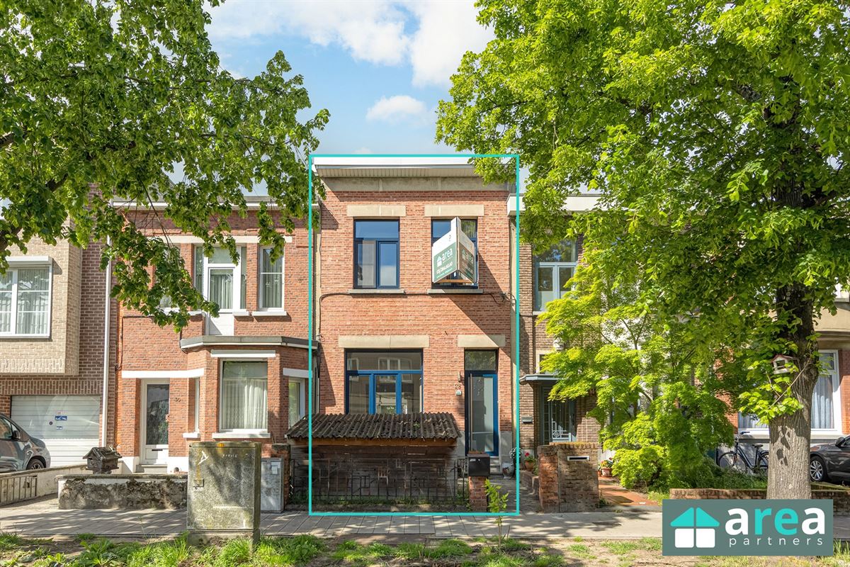 Instapklare gezinswoning met mooie stadstuin!