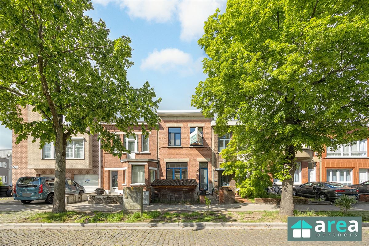 Instapklare gezinswoning met mooie stadstuin!