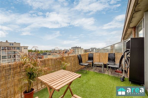 Appartement met ruim dakterras en 1slpk!