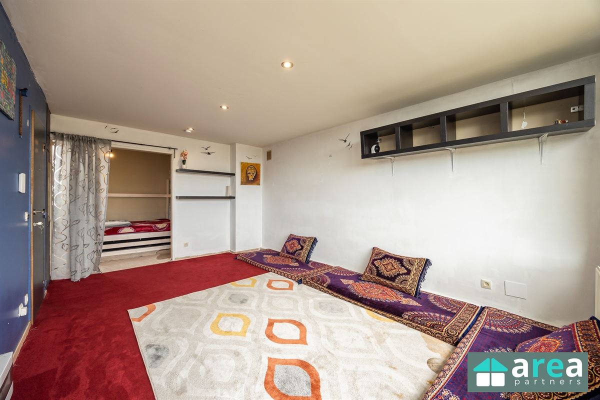 Appartement met ruim dakterras en 1slpk!