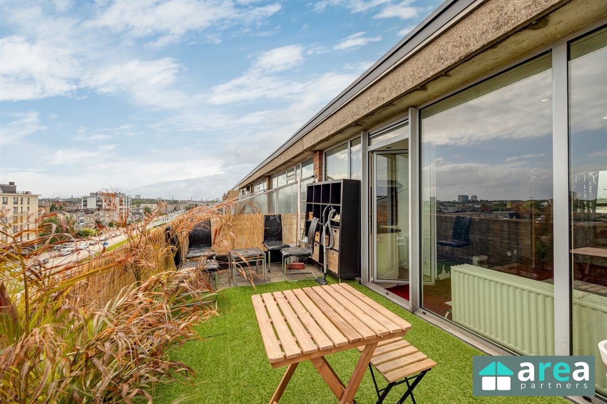 Appartement met ruim dakterras en 1slpk!