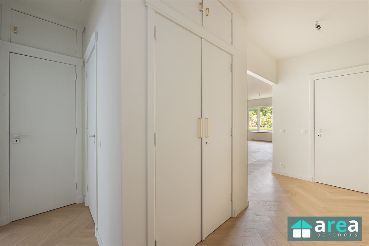 Gerenoveerd gelijkvloers appartement met 2 slpk te Boho!