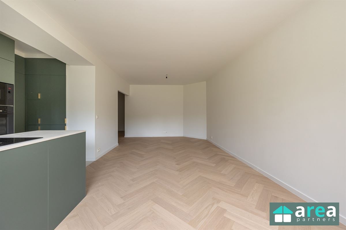 Gerenoveerd gelijkvloers appartement met 2 slpk te Boho!