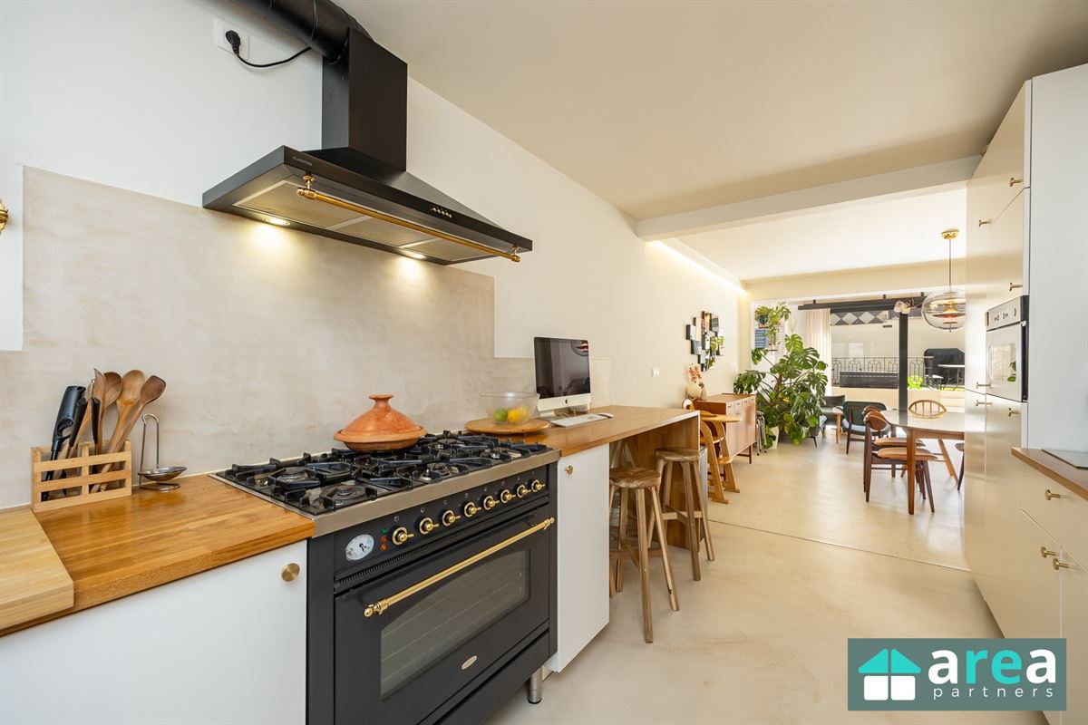 Gerenoveerde energiezuinige woning met 4 slpk en tuin!