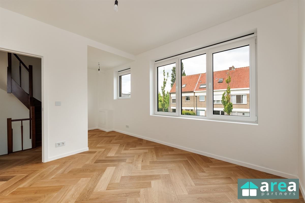 IN OPTIE! - Gerenoveerde en energiezuinige woning (EPC A!) met tuin!