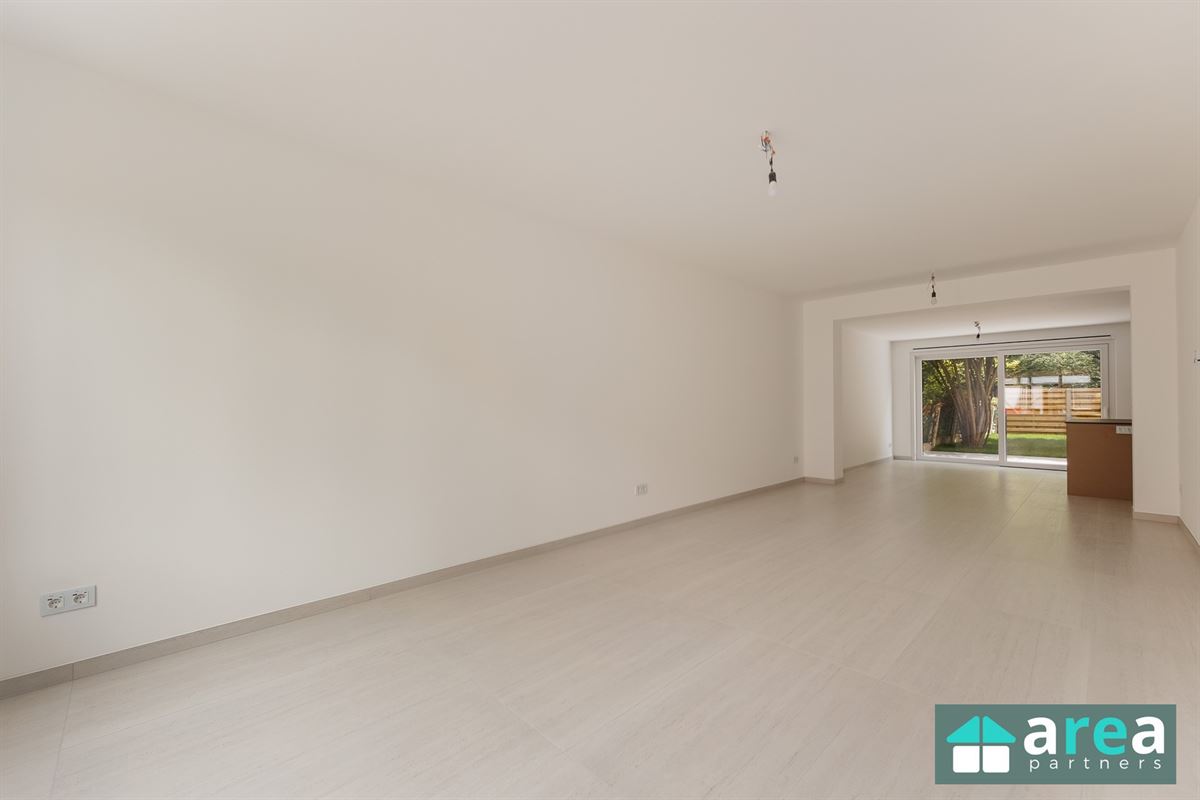 IN OPTIE! - Gerenoveerde en energiezuinige woning (EPC A!) met tuin!
