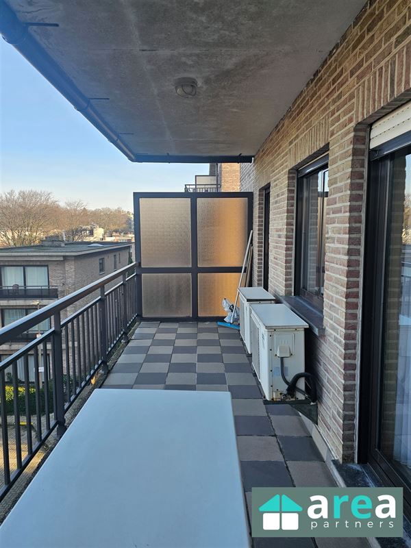 Appartement met 3 slpk, 2 badkamers en garagebox!