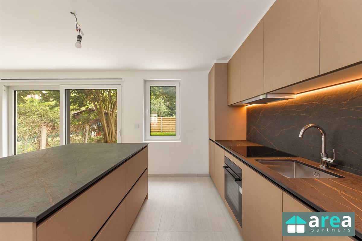 IN OPTIE! - Gerenoveerde en energiezuinige woning (EPC A!) met tuin!