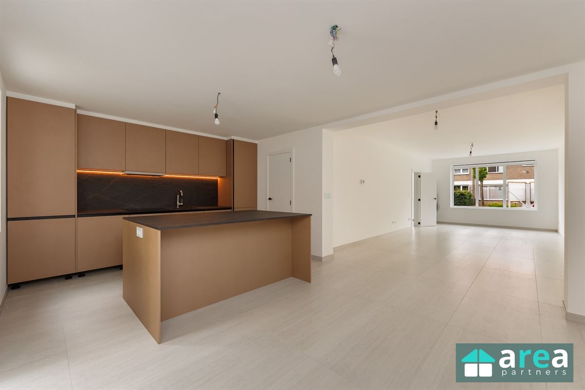 IN OPTIE! - Gerenoveerde en energiezuinige woning (EPC A!) met tuin!