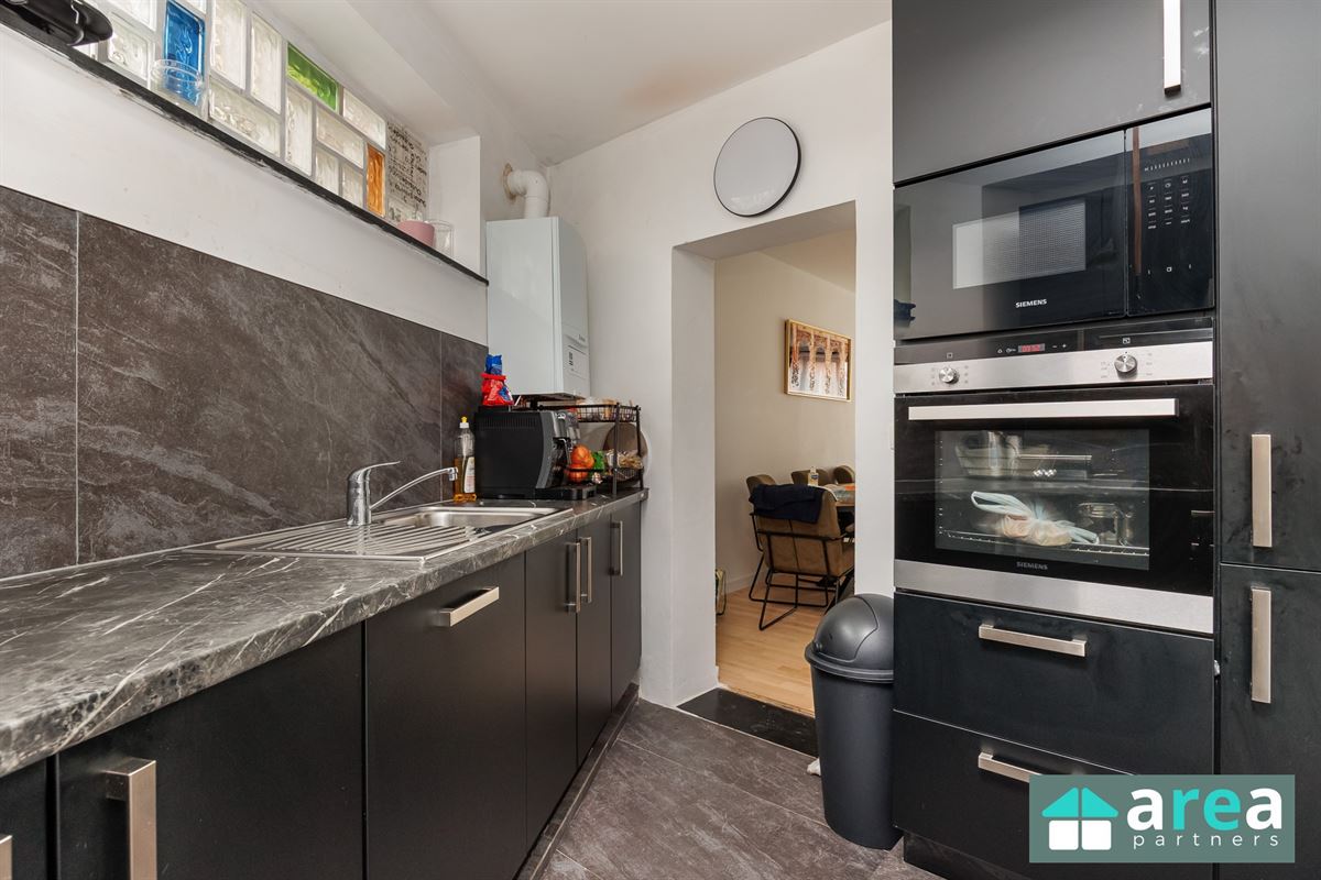Ruime, op te frissen duplex!