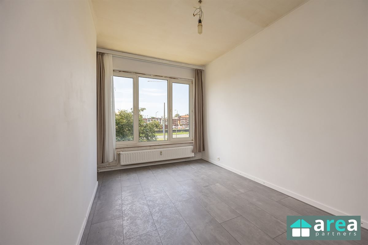 Gerenoveerd appartement met 3 slpk!