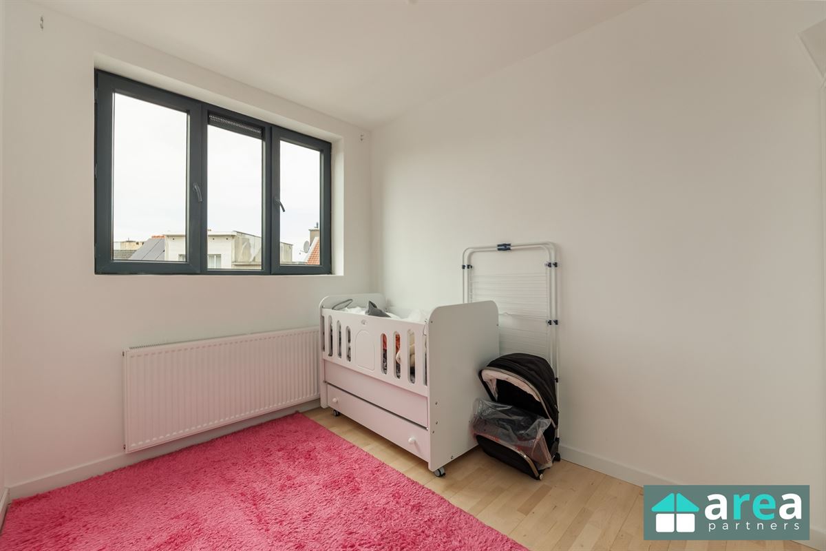 Ruime, op te frissen duplex!