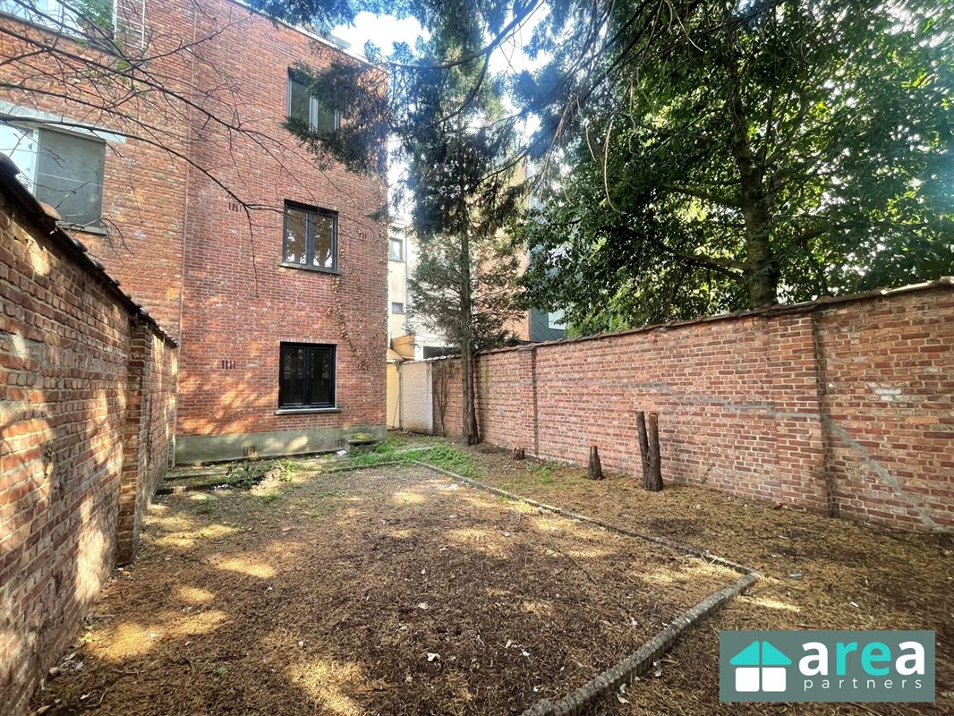 2 slpk appartement met grote tuin!