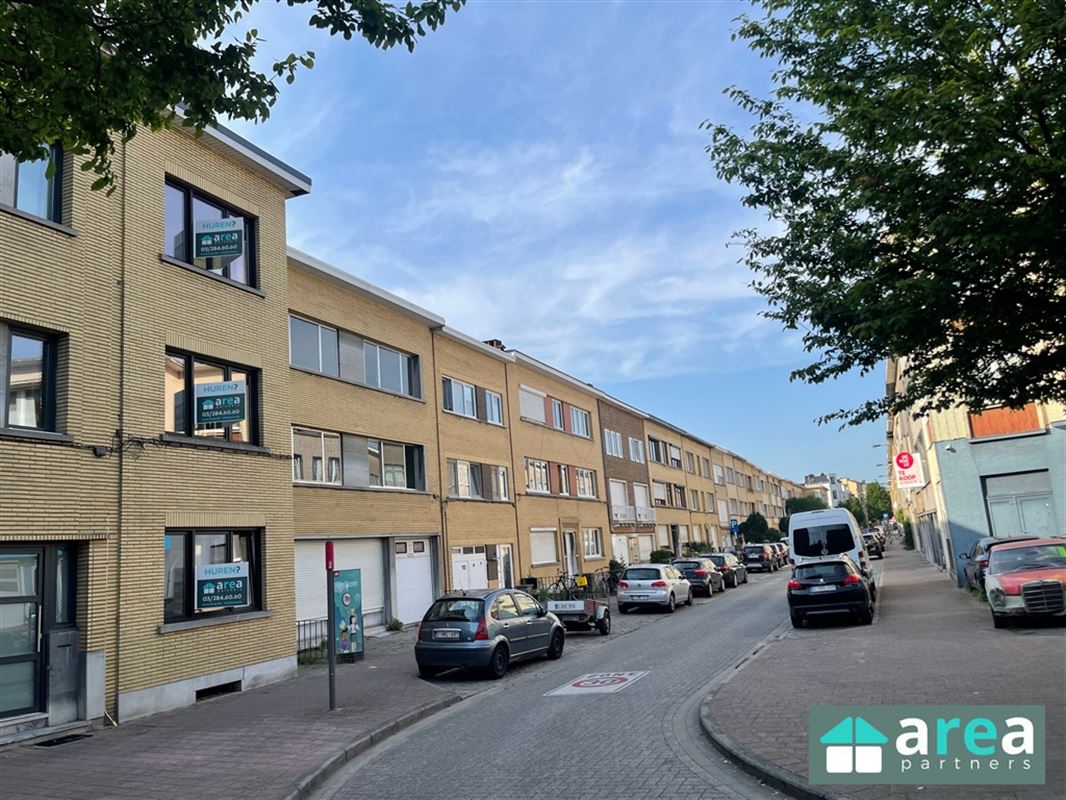 Appartement met 2 slpk en terras!