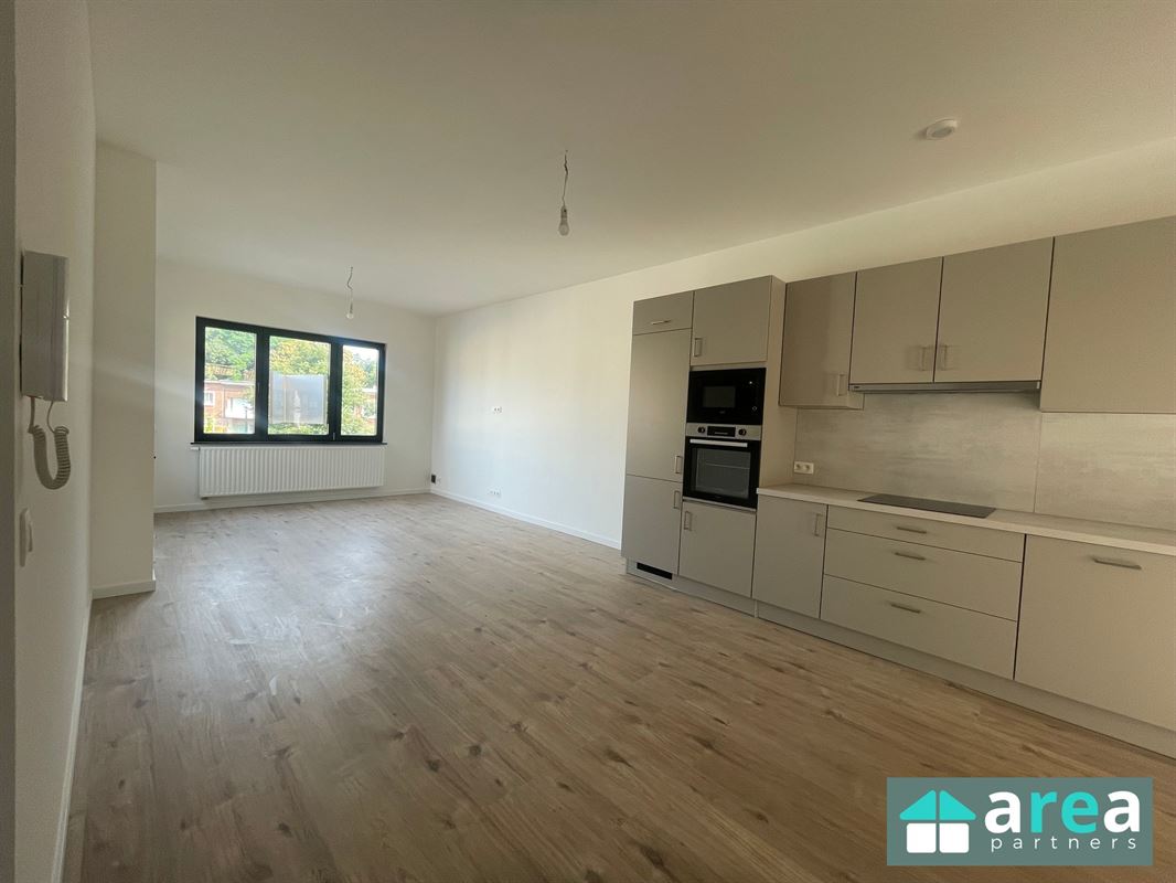 Appartement met 2 slpk en terras!