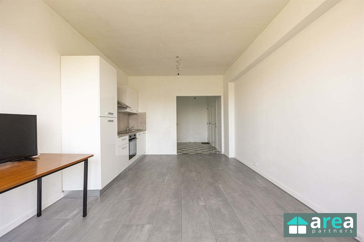 Gerenoveerd appartement met 3 slpk!