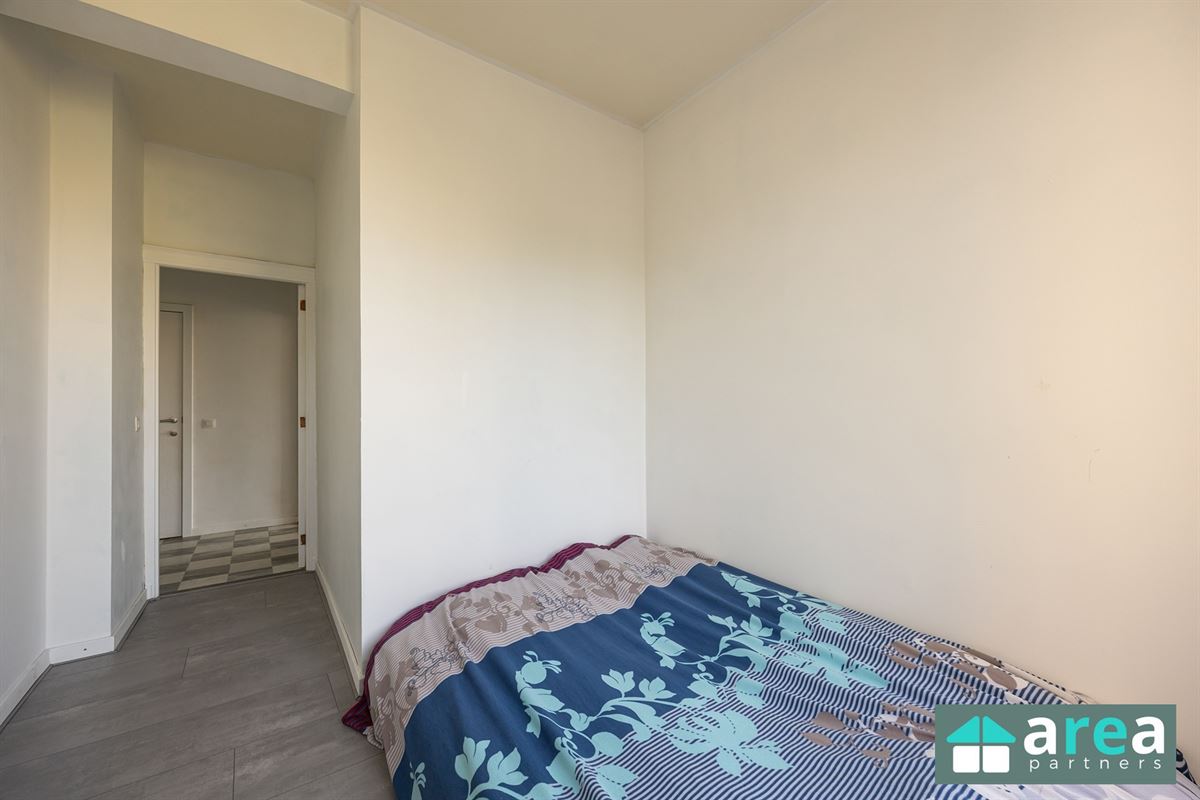 Gerenoveerd appartement met 3 slpk!