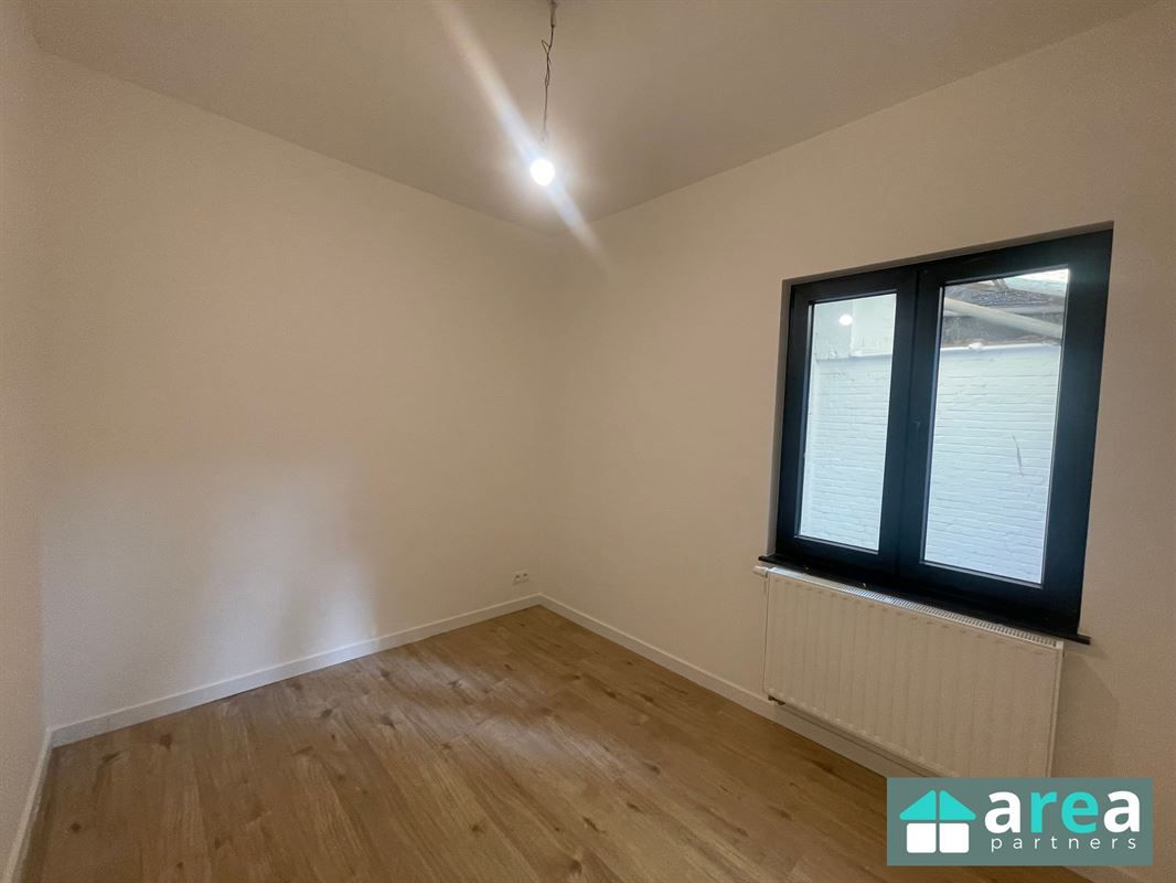 2 slpk appartement met grote tuin!