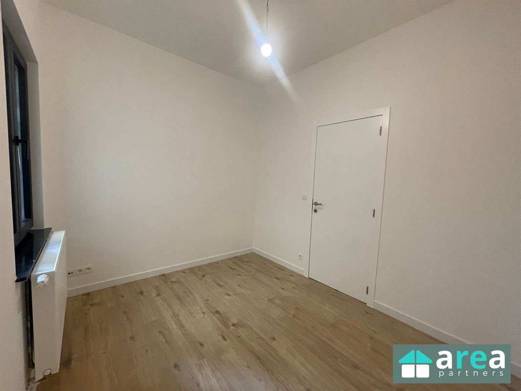 2 slpk appartement met grote tuin!