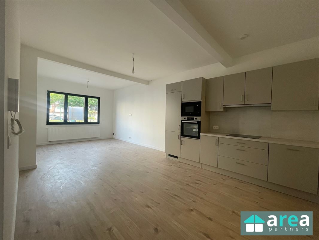 2 slpk appartement met grote tuin!