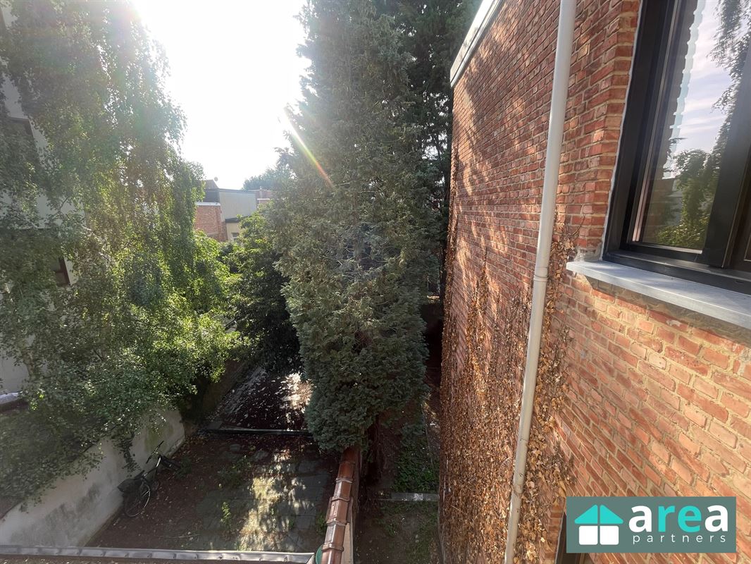 Appartement met 2 slpk en terras!