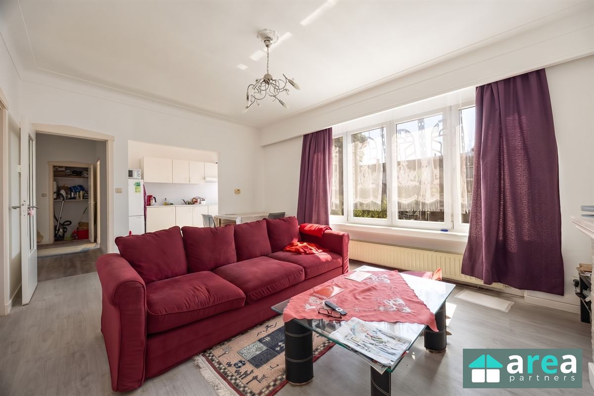 2-slpk appartement op centrale locatie in Berchem