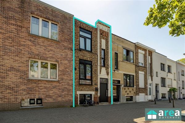 Gerenoveerde energiezuinige woning met 4 slpk en tuin!