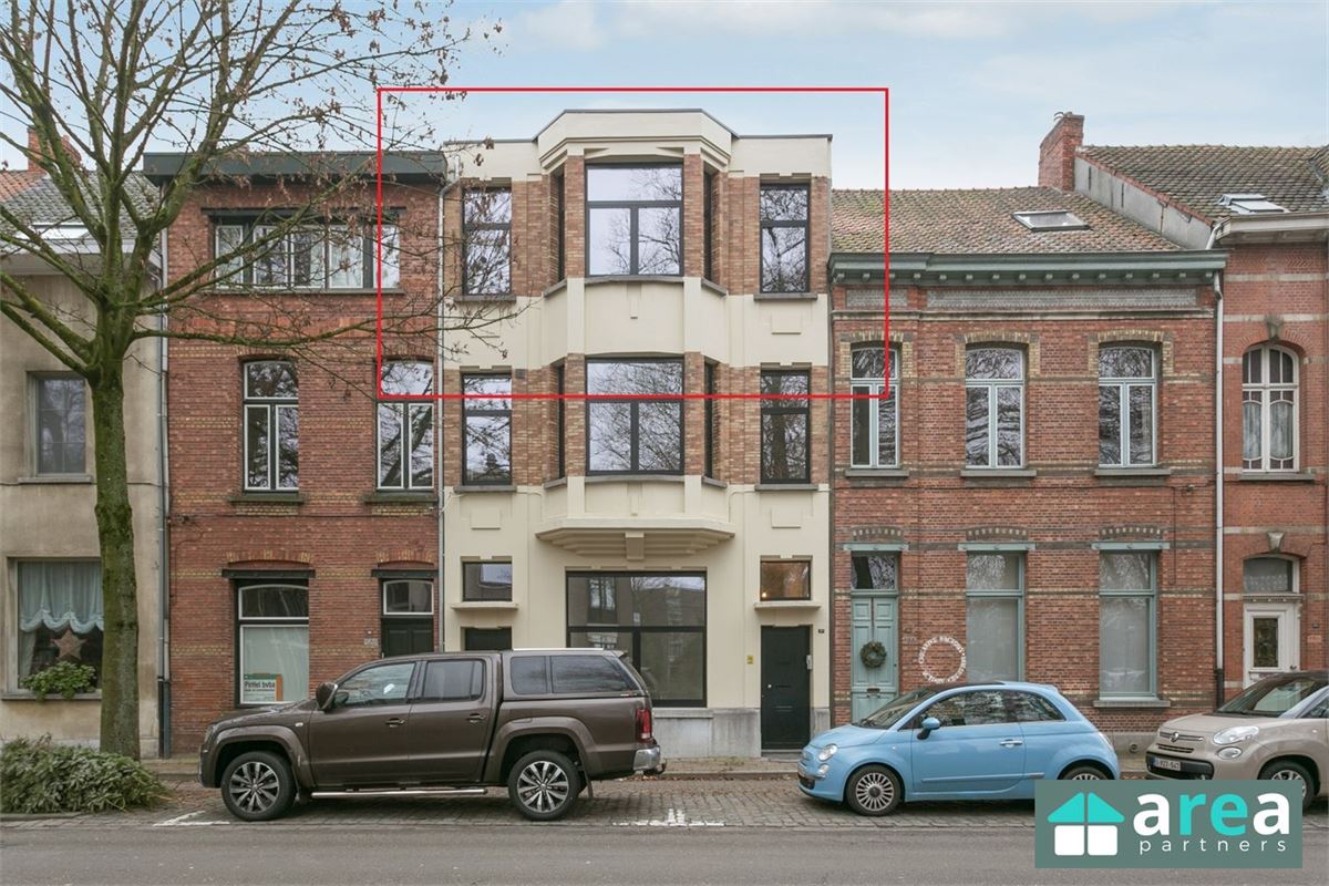 Gerenoveerd appartement met 1 slaapkamer en groot terras!