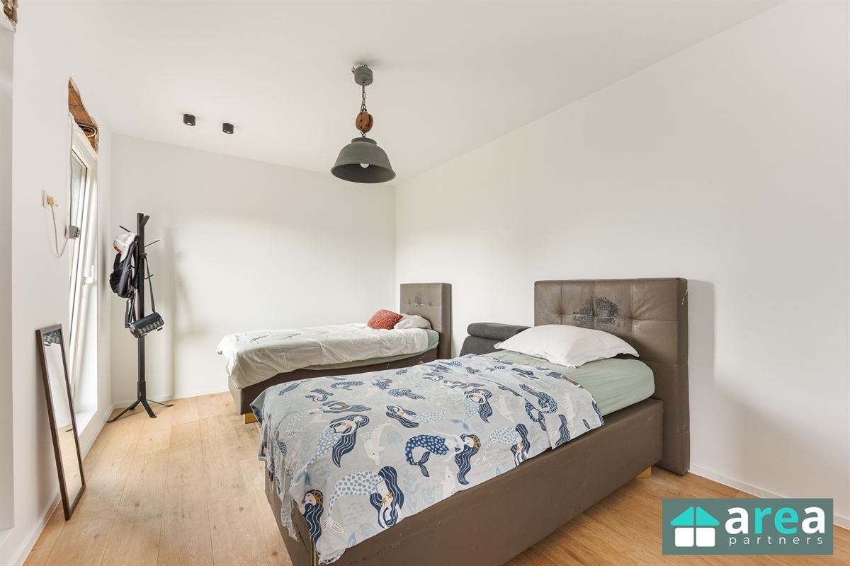 Instapklare nieuwbouwwoning op toplocatie!
